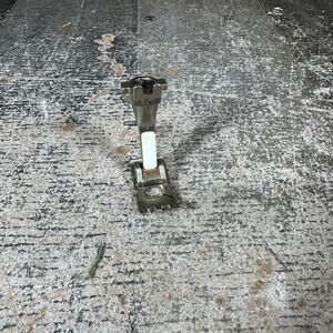 Bernina Presser Foot 452 Manual Buttonholer Foot Old Style Genuine Original Vtg